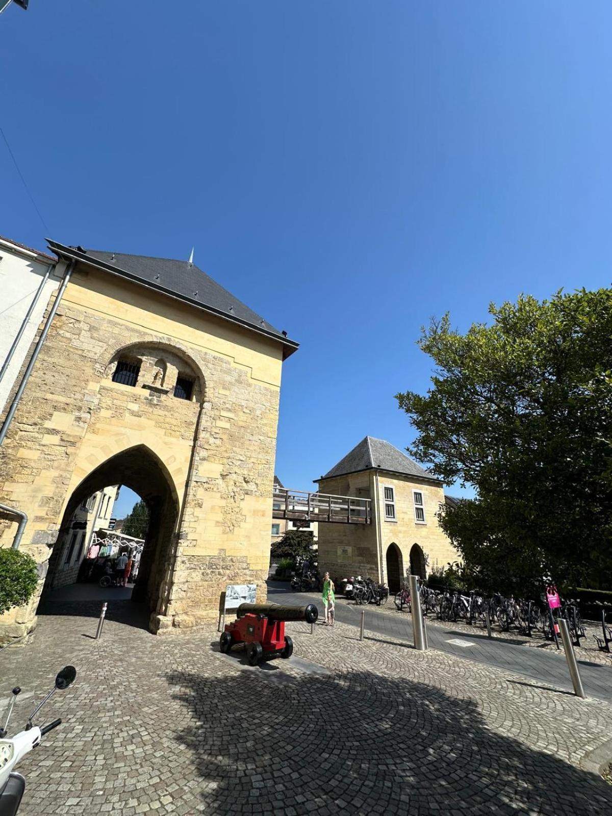 Boutique Hotel De La Ruine Valkenburg aan de Geul Exterior photo